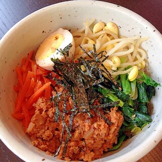 辛さ控えめビビンパ丼